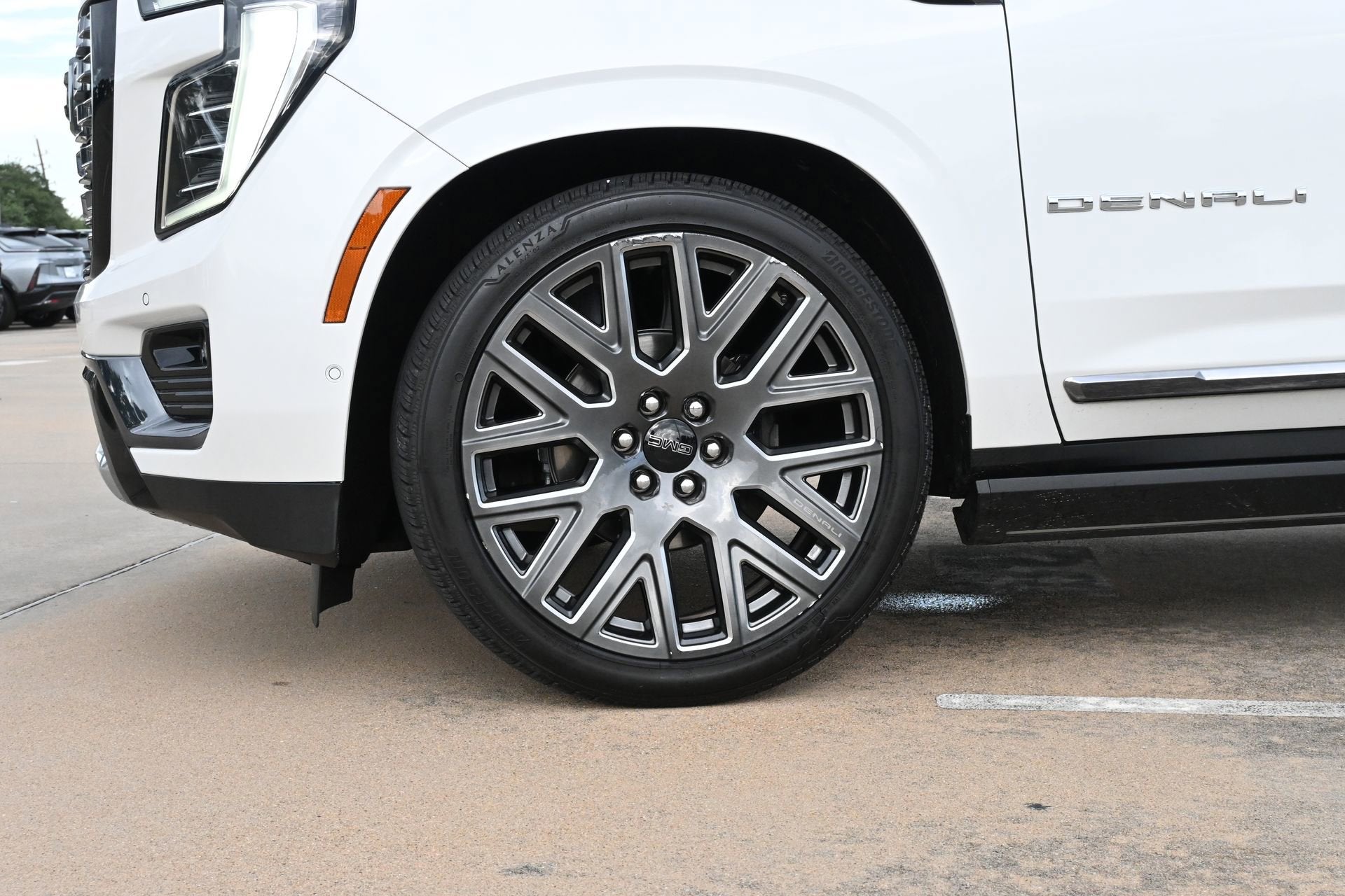 2025 GMC Yukon Denali Ultimate
