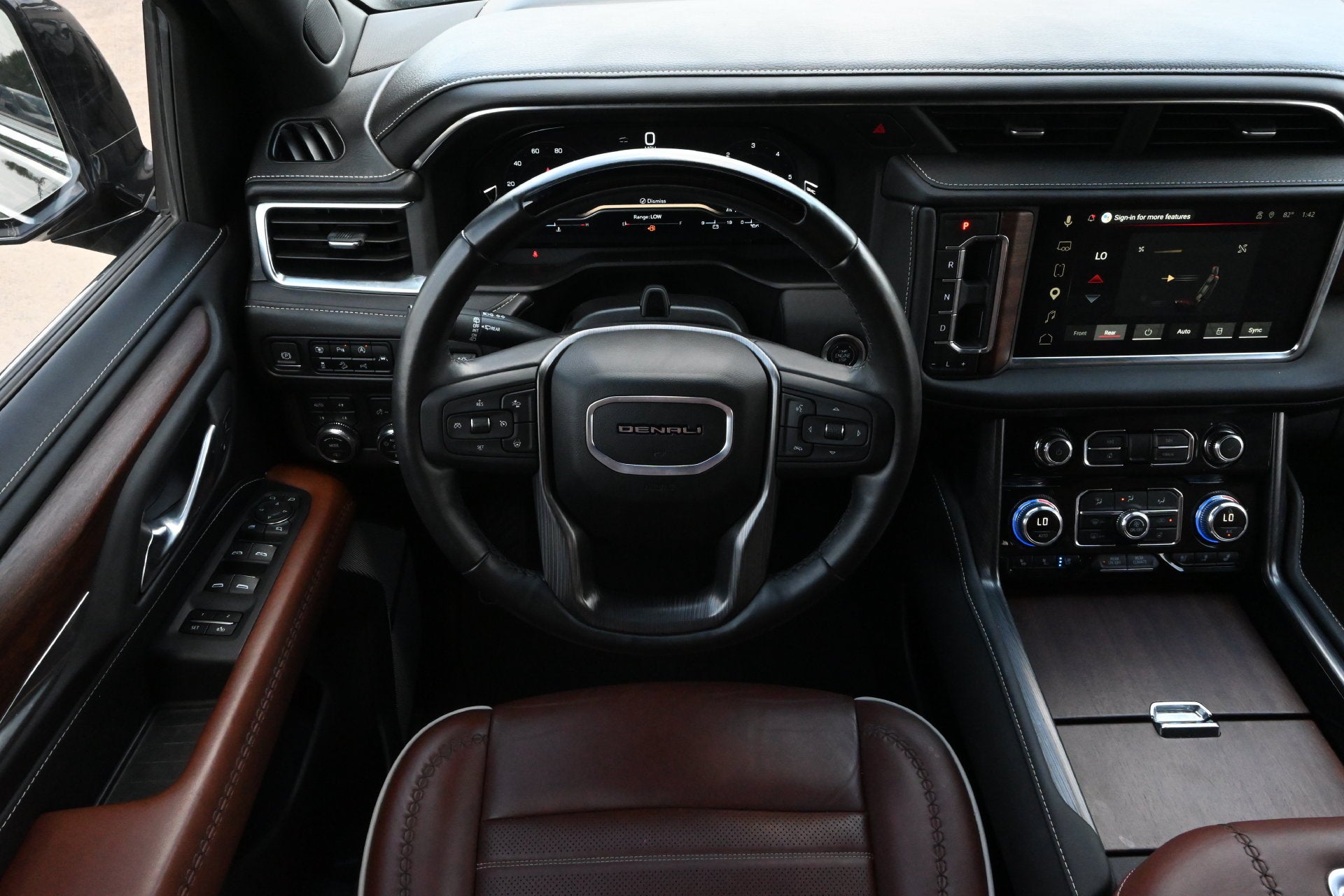 2024 GMC Yukon XL Denali Ultimate