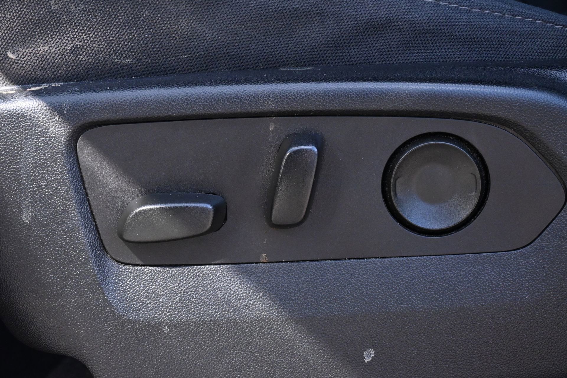 2023 Chevrolet Suburban LS