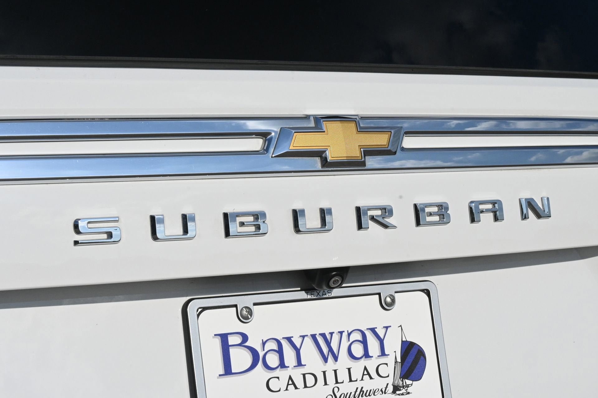 2023 Chevrolet Suburban LS