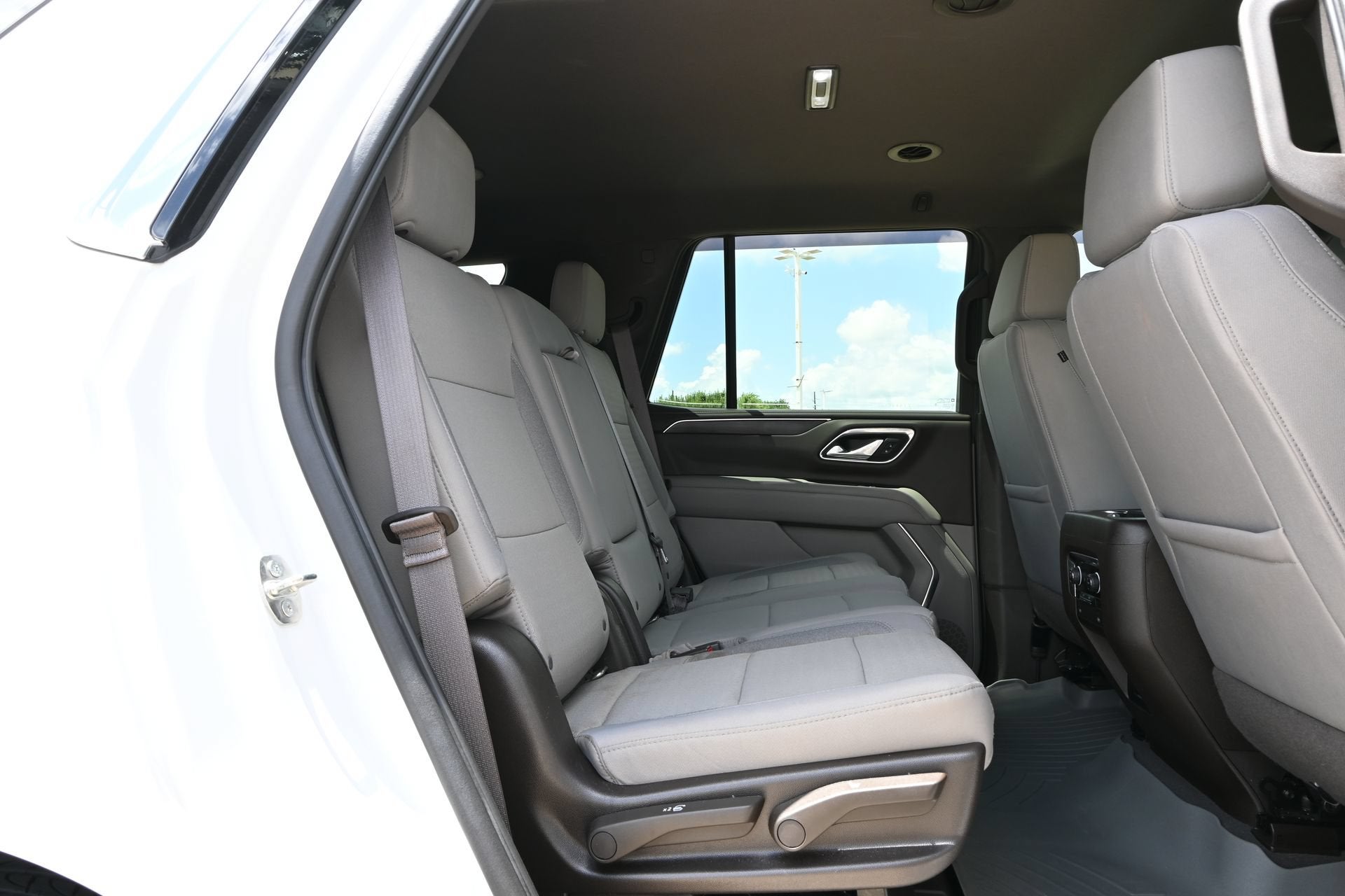 2022 Chevrolet Tahoe LS