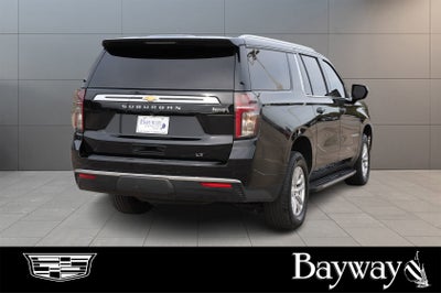 2023 Chevrolet Suburban LT
