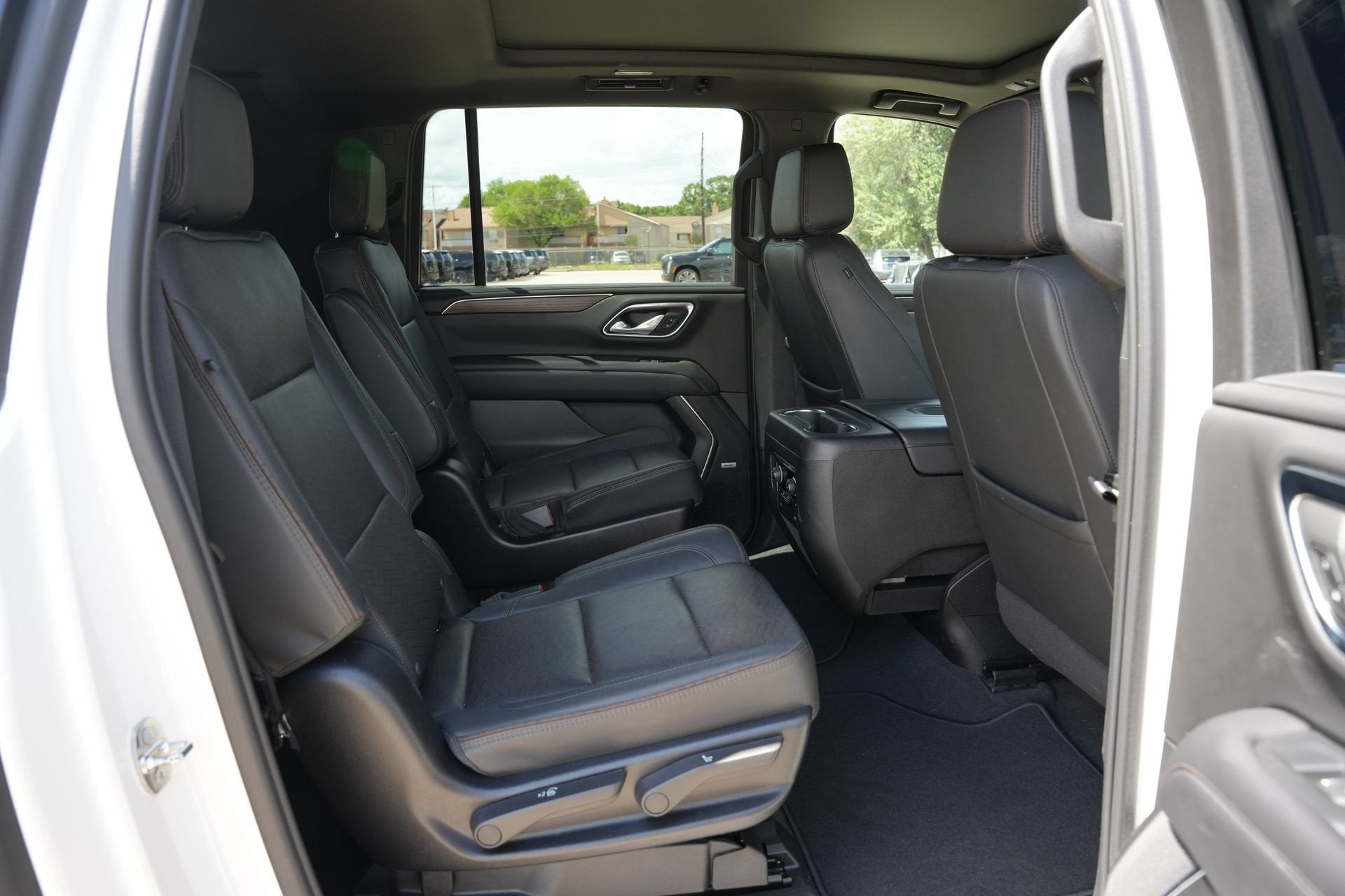 2024 Chevrolet Suburban High Country