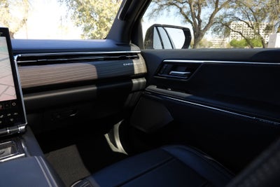 2024 GMC Sierra EV Denali Edition 1