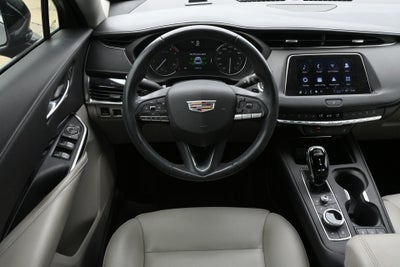 2023 Cadillac XT4 Luxury