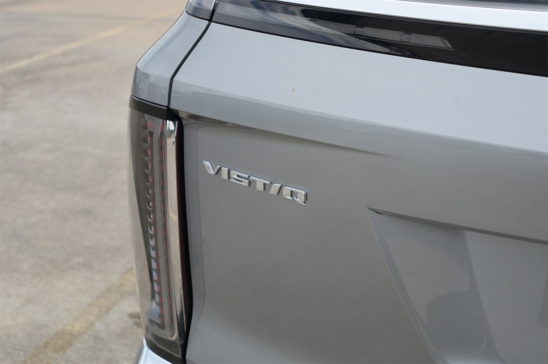 2026 Cadillac VISTIQ Premium Luxury