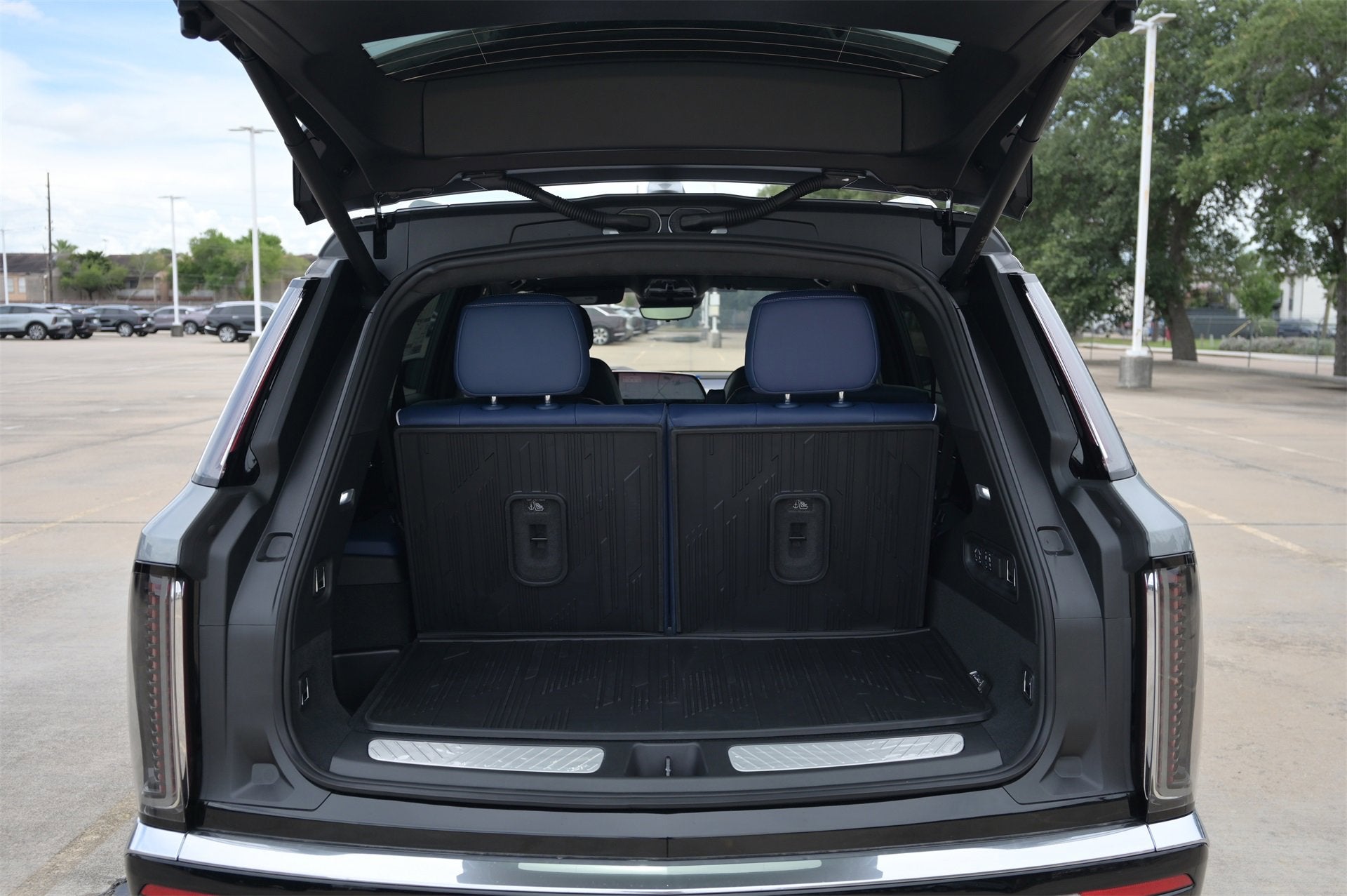 2026 Cadillac VISTIQ Premium Luxury