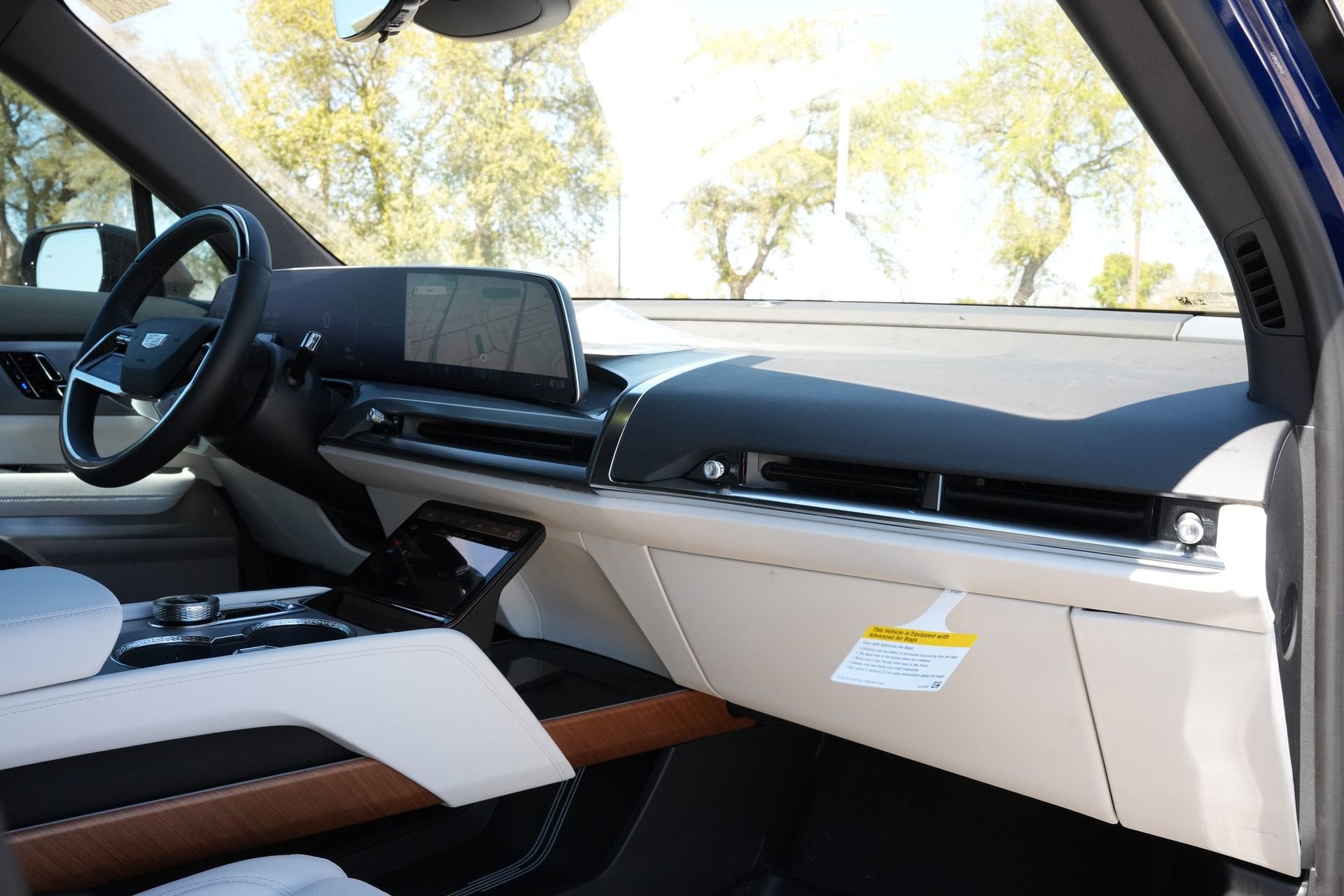 2026 Cadillac VISTIQ Sport