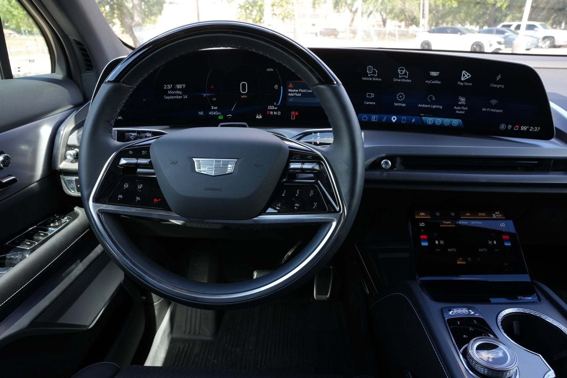 2026 Cadillac VISTIQ Sport