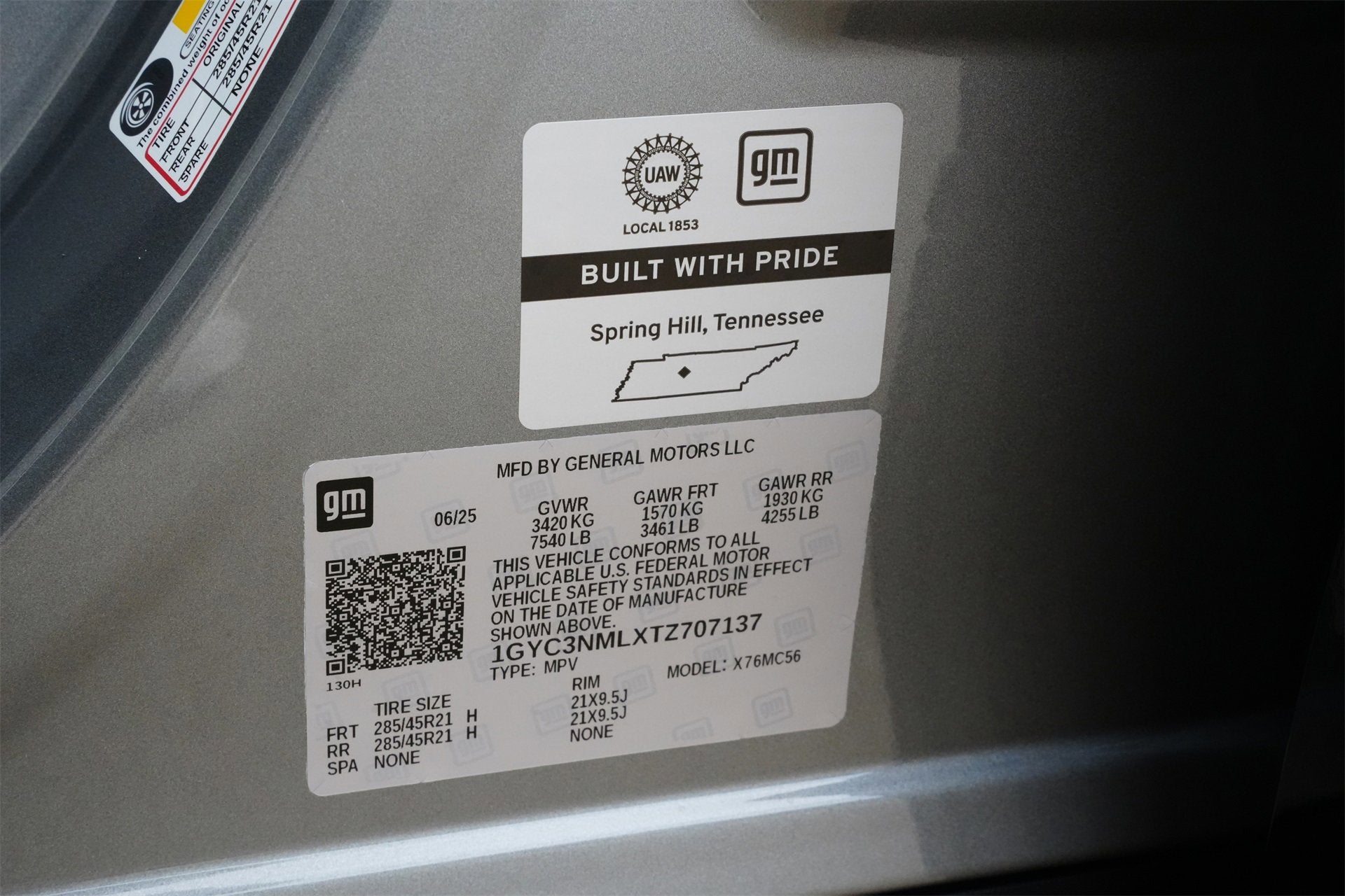 2026 Cadillac VISTIQ Sport