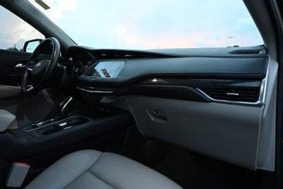 2021 Cadillac XT4 FWD Premium Luxury