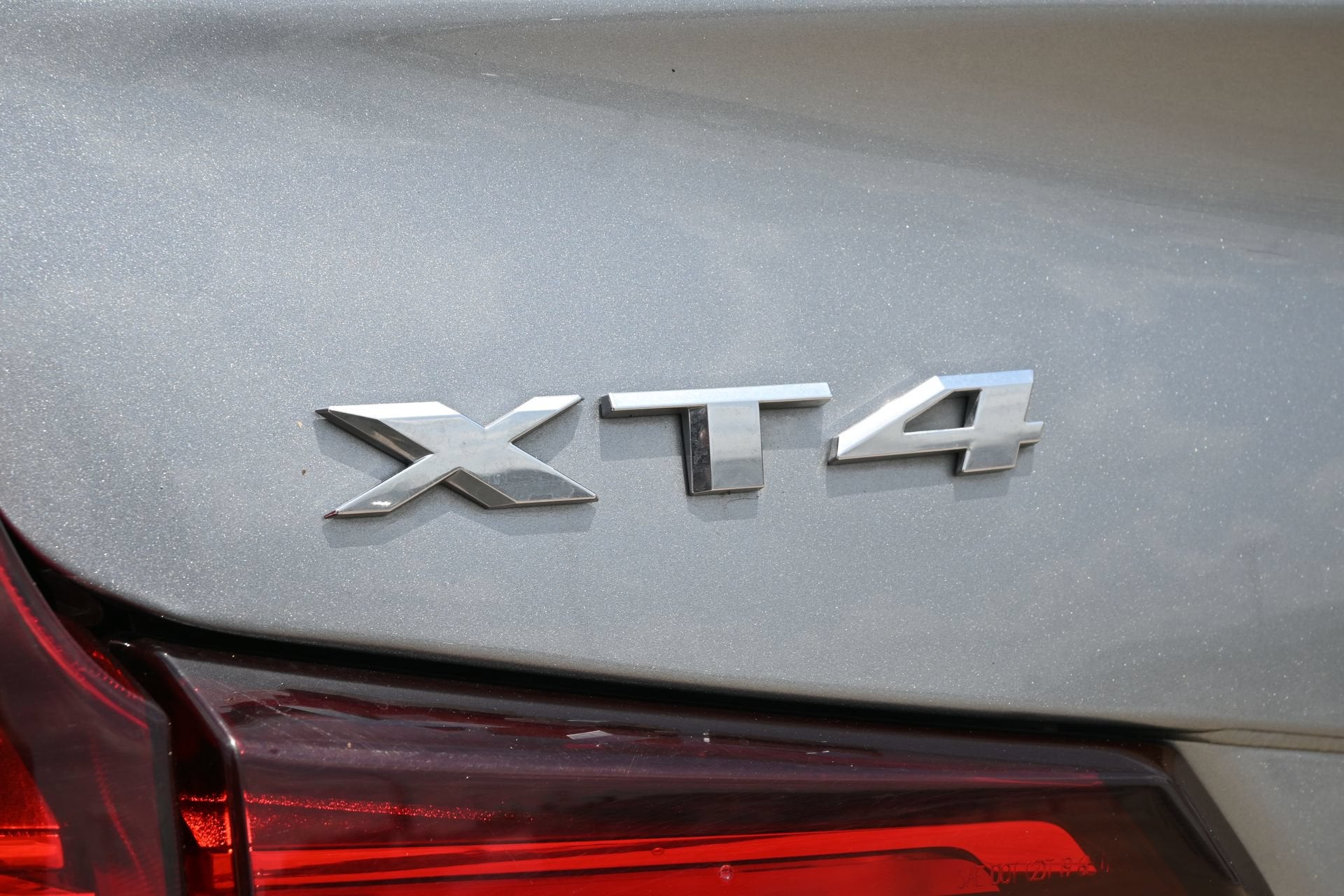 2025 Cadillac XT4 Premium Luxury