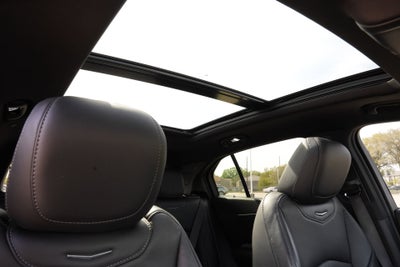 2023 Cadillac XT4 Premium Luxury