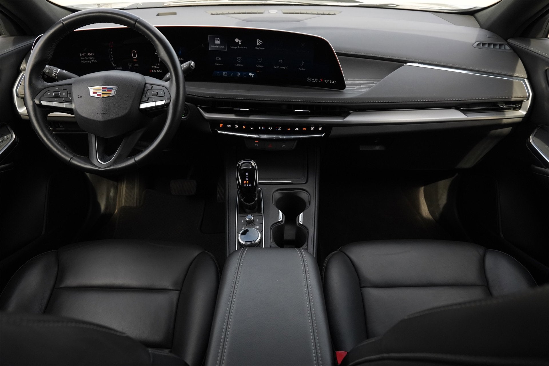 2025 Cadillac XT4 Premium Luxury