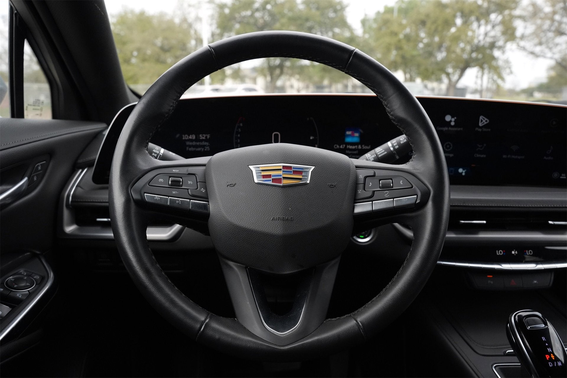 2025 Cadillac XT4 Premium Luxury
