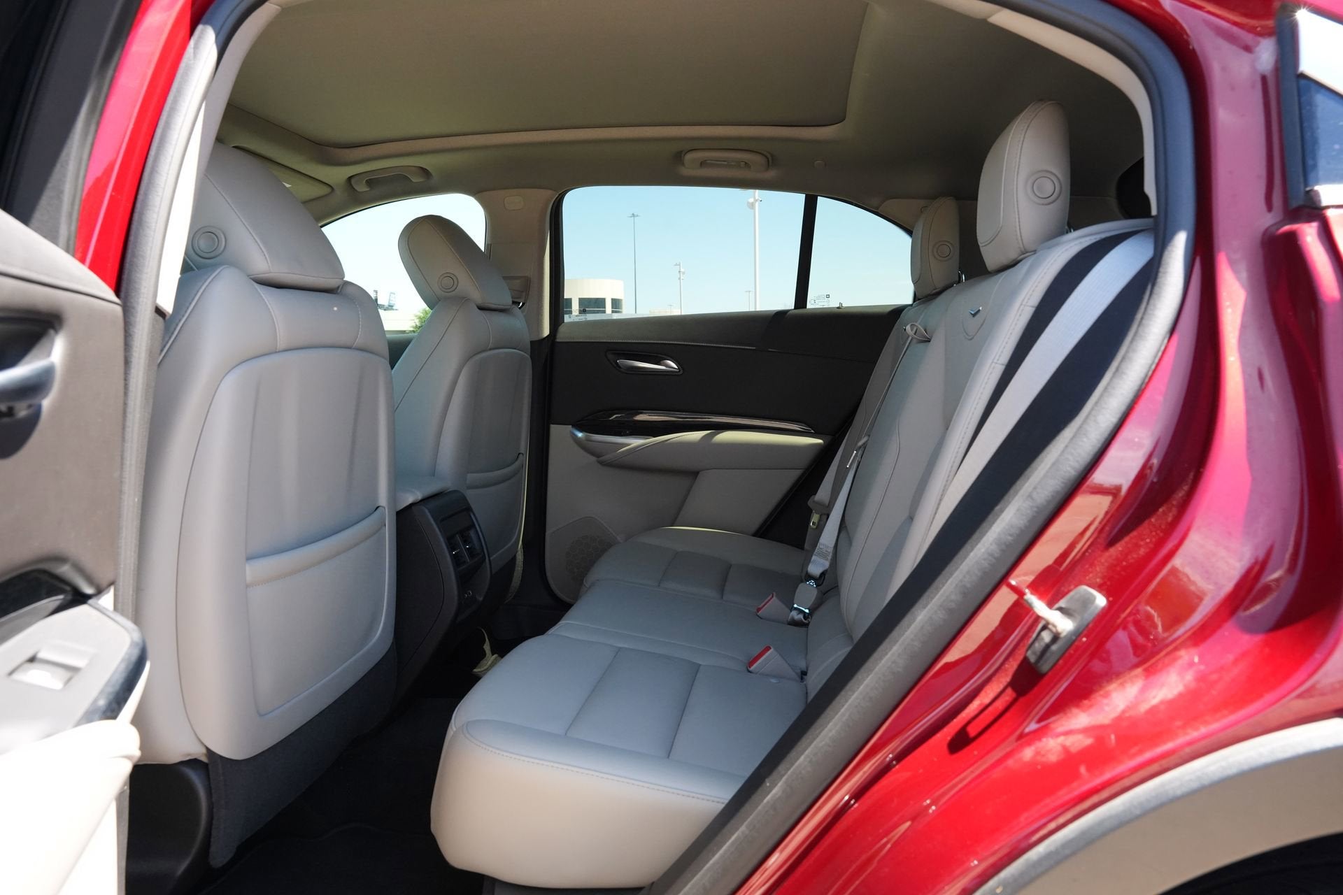 2022 Cadillac XT4 Premium Luxury