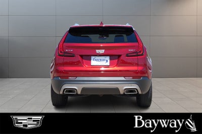 2022 Cadillac XT4 Premium Luxury