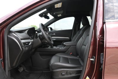 2022 Cadillac XT4 Premium Luxury