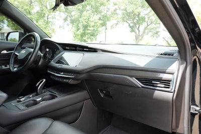 2022 Cadillac XT4 Sport