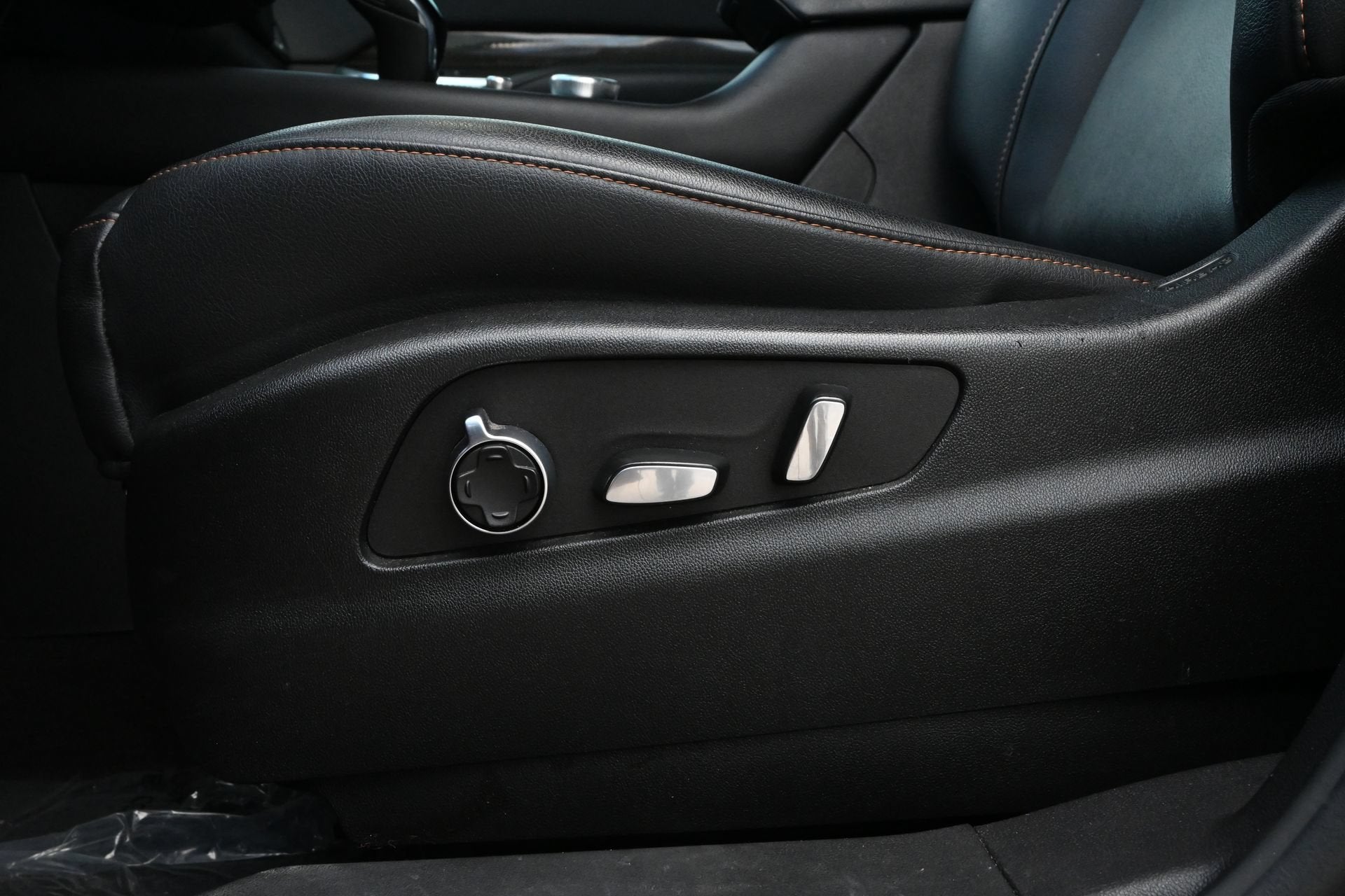 2023 Cadillac XT4 FWD Sport