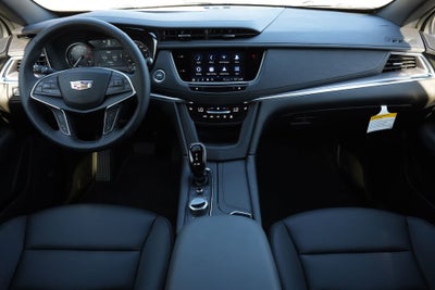 2026 Cadillac XT5 Luxury