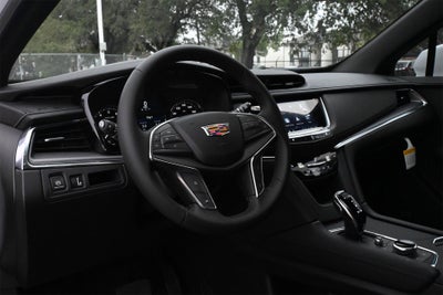 2026 Cadillac XT5 Luxury