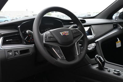 2026 Cadillac XT5 Luxury