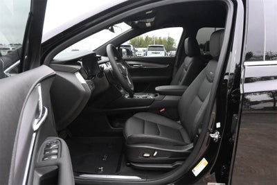 2026 Cadillac XT5 Luxury