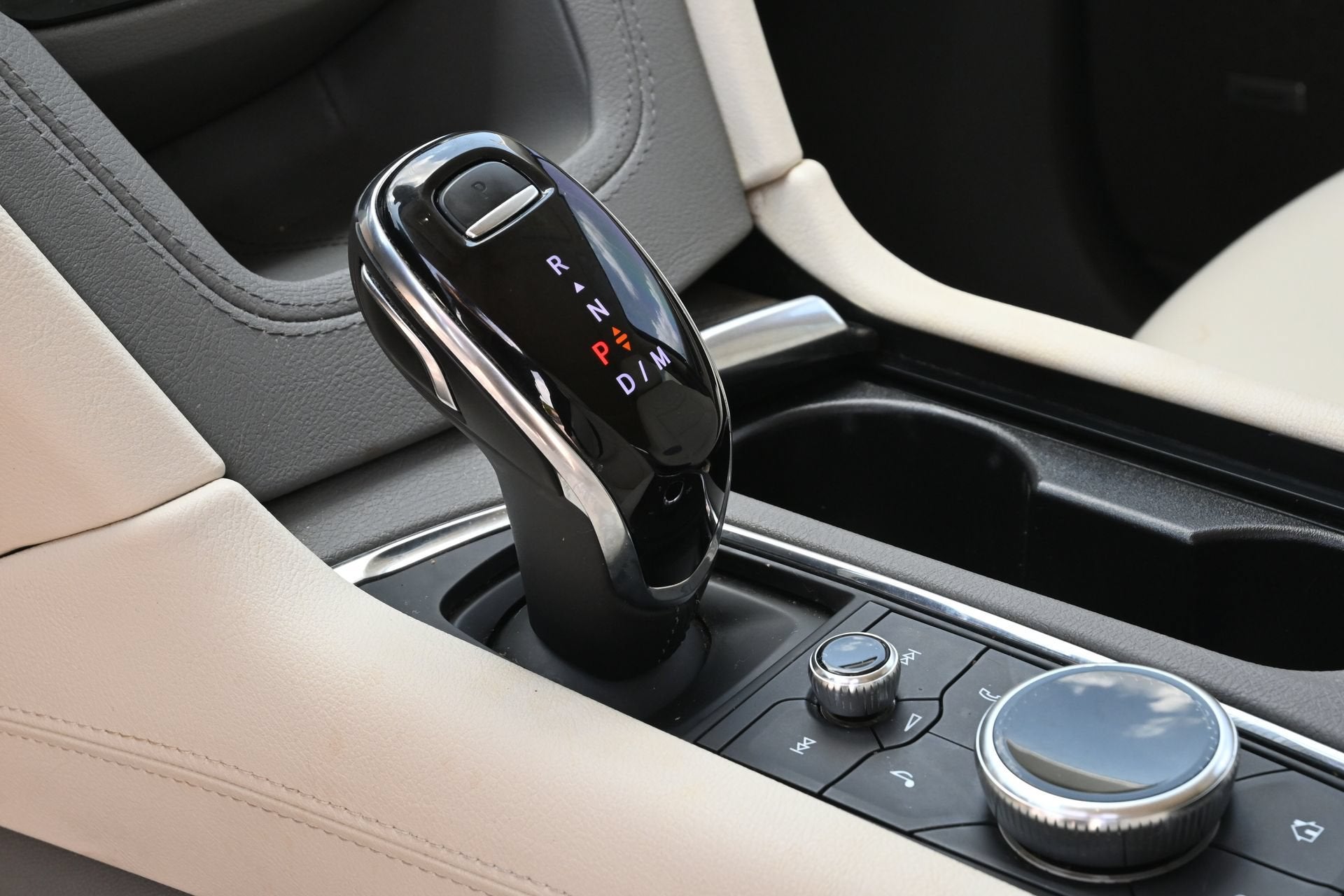 2021 Cadillac XT5 FWD Premium Luxury