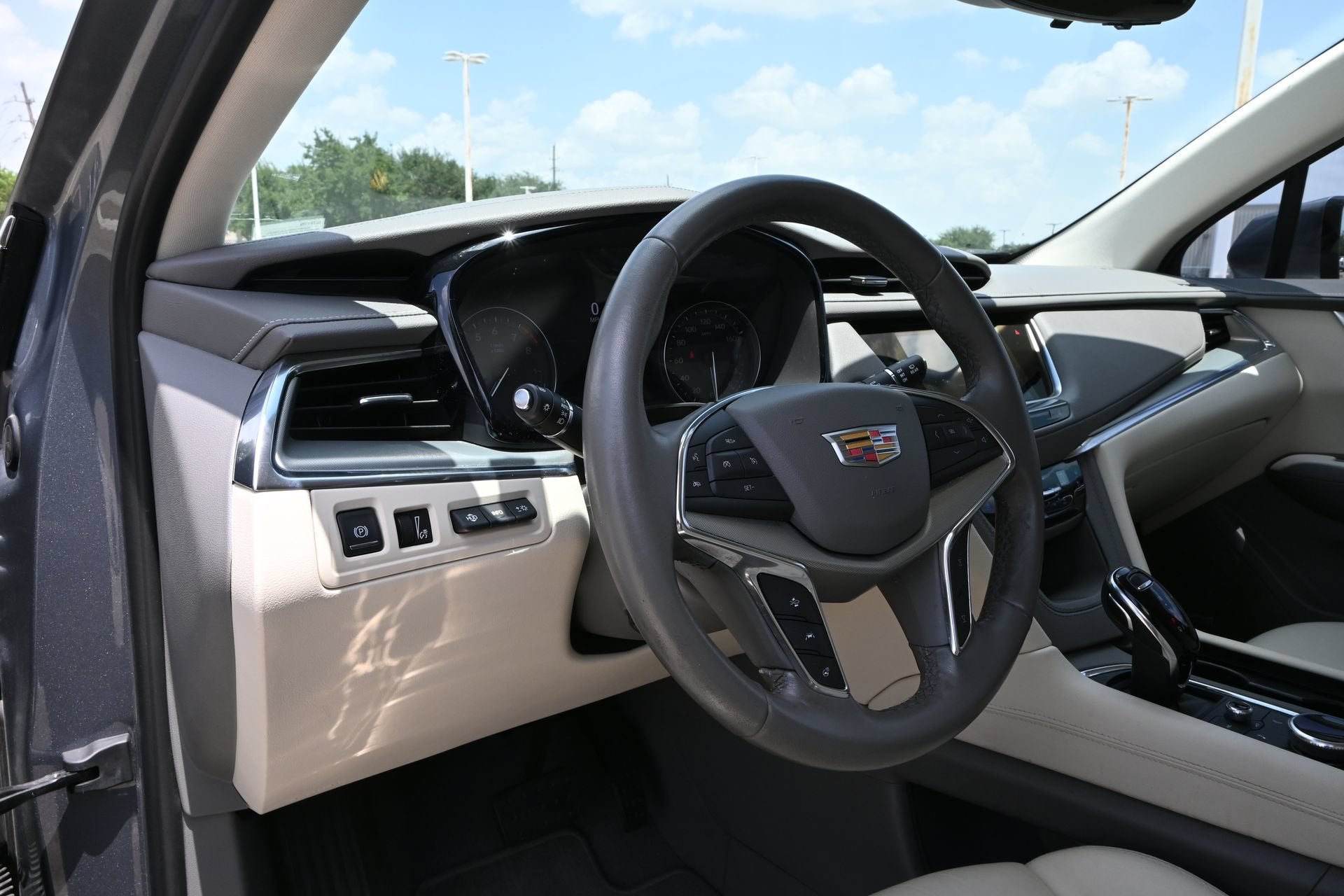 2021 Cadillac XT5 FWD Premium Luxury