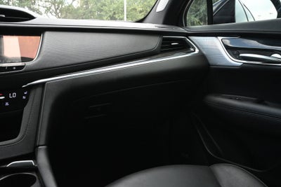 2023 Cadillac XT5 FWD Premium Luxury