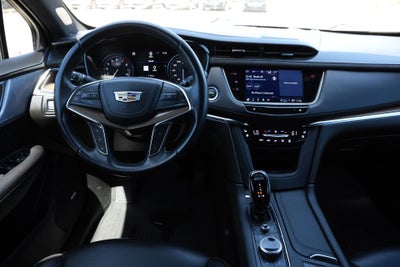 2022 Cadillac XT5 Premium Luxury