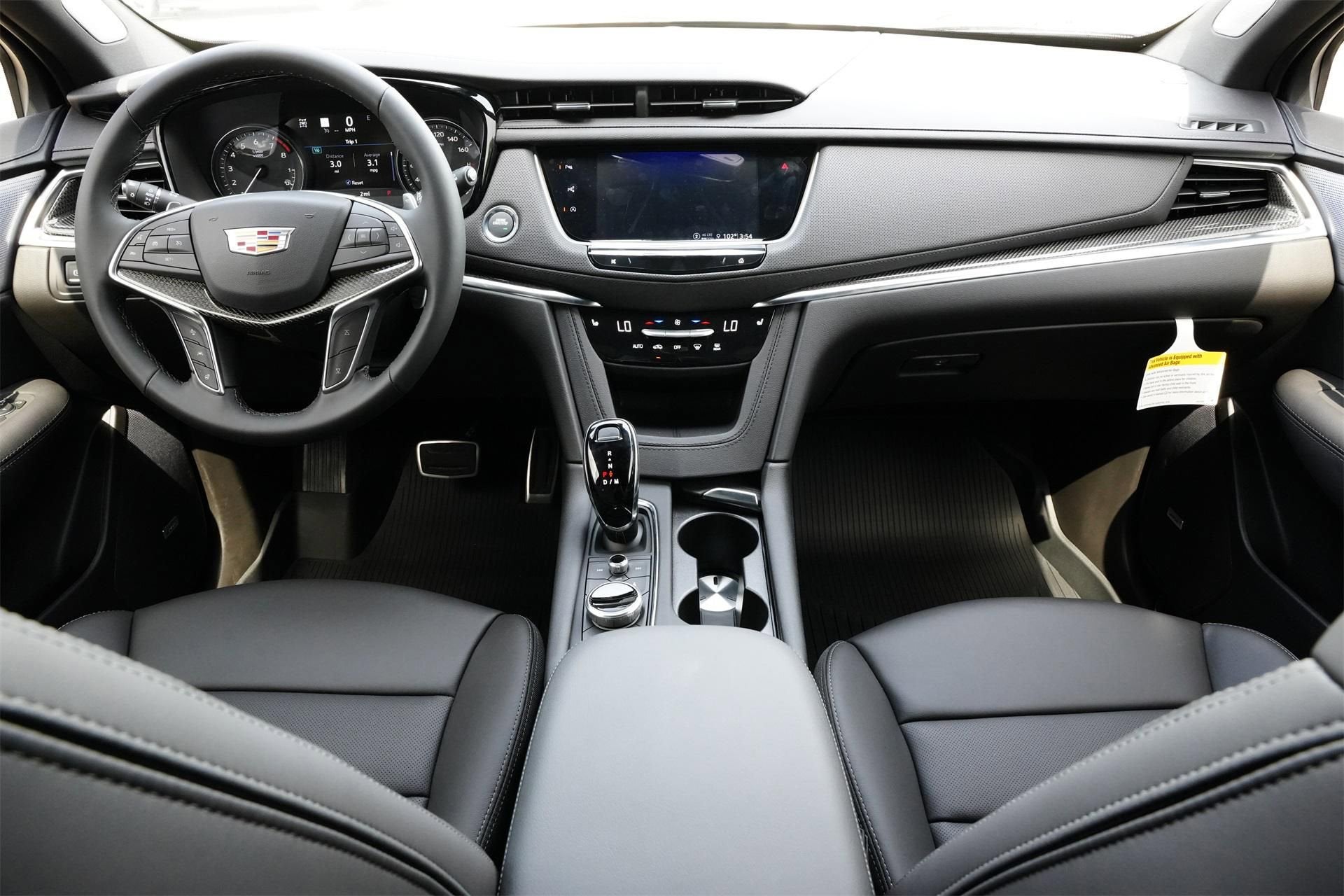 2025 Cadillac XT5 Sport