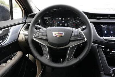 2025 Cadillac XT5 Sport