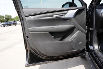 2025 Cadillac XT5 Sport