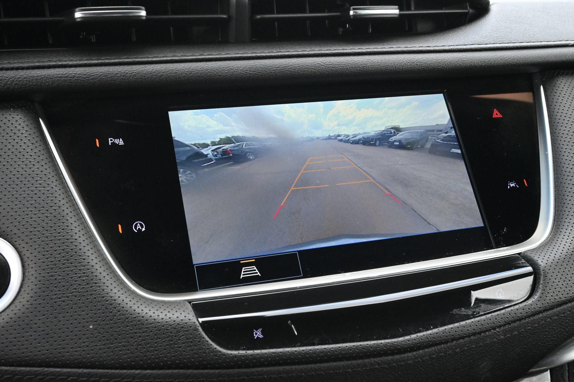 2023 Cadillac XT6 FWD Luxury