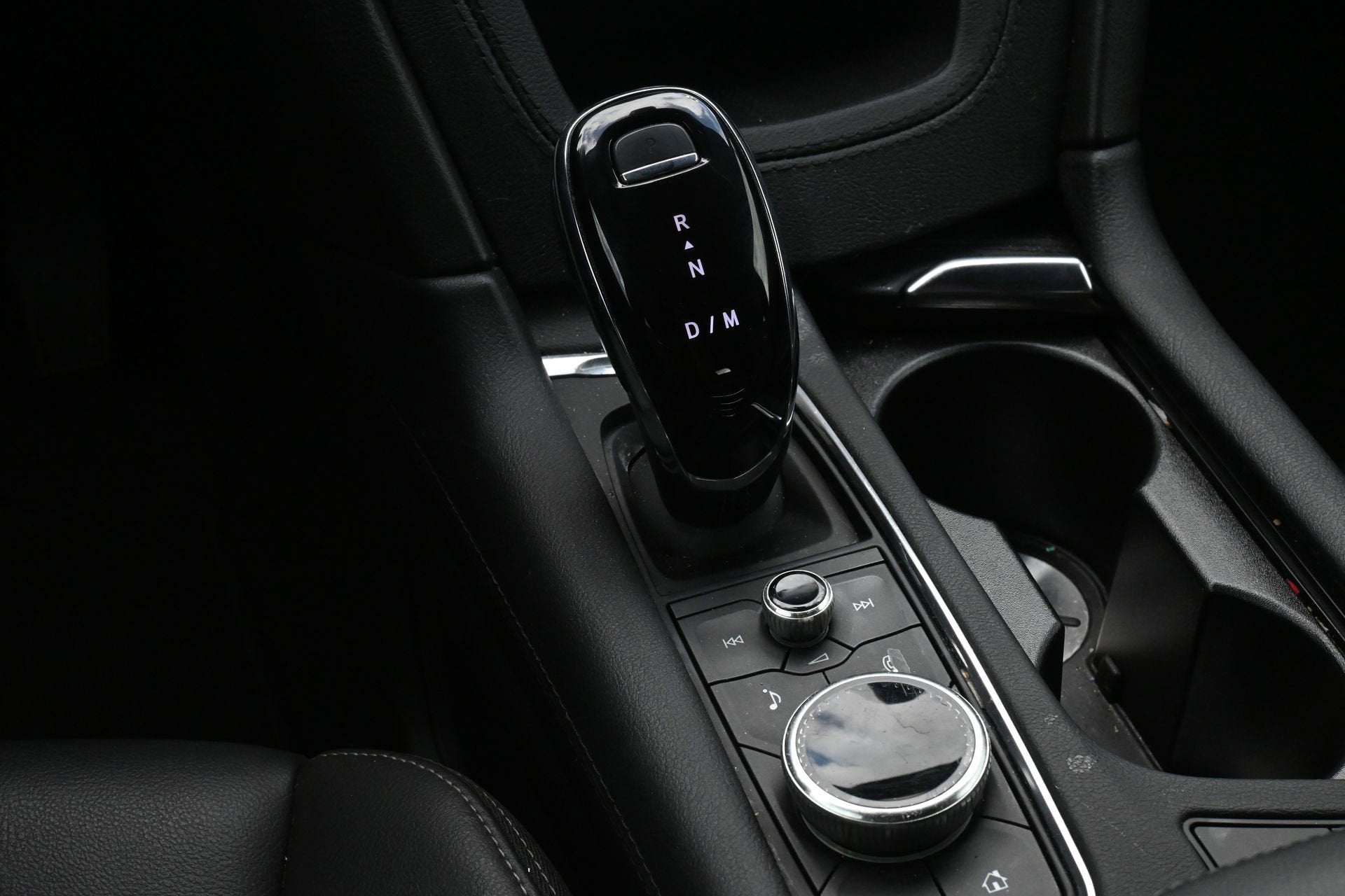 2023 Cadillac XT6 Luxury