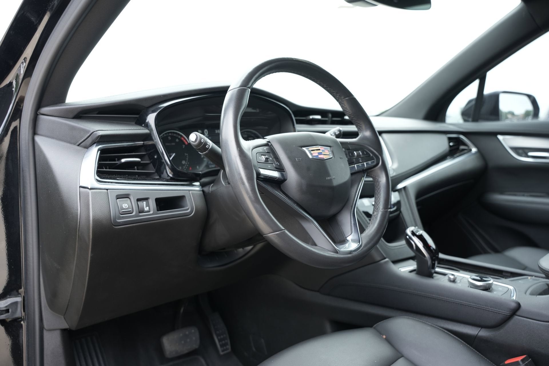 2024 Cadillac XT6 Luxury