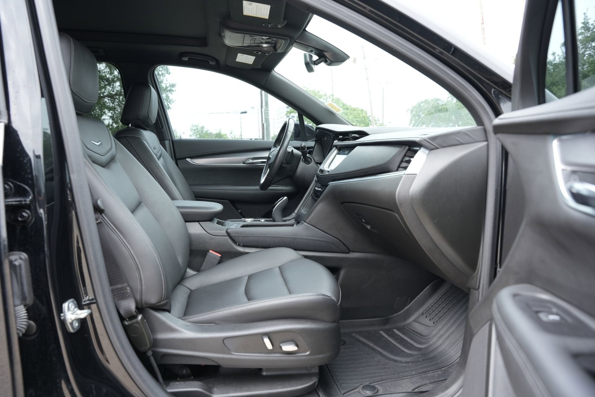 2024 Cadillac XT6 Luxury