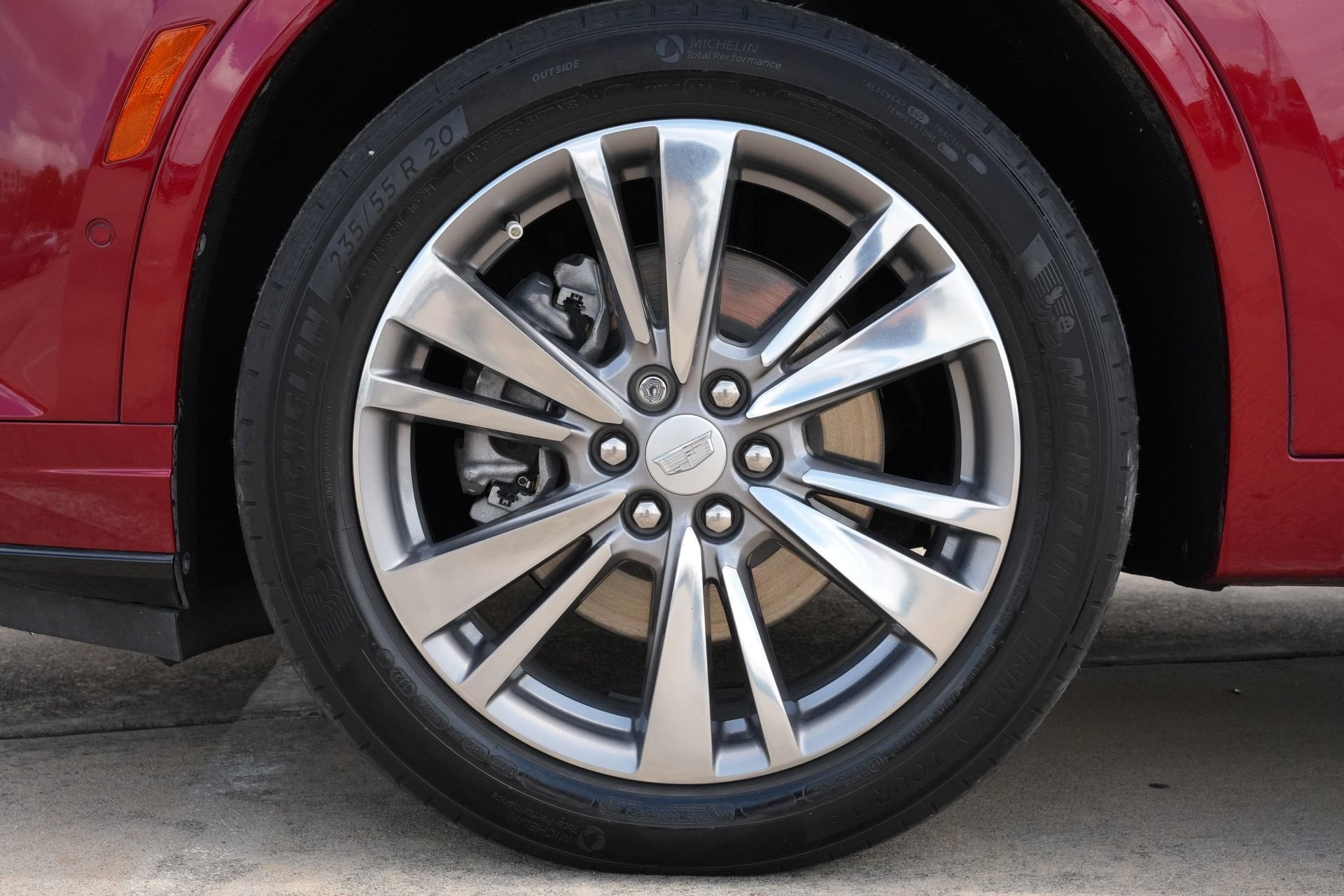 2022 Cadillac XT6 Premium Luxury