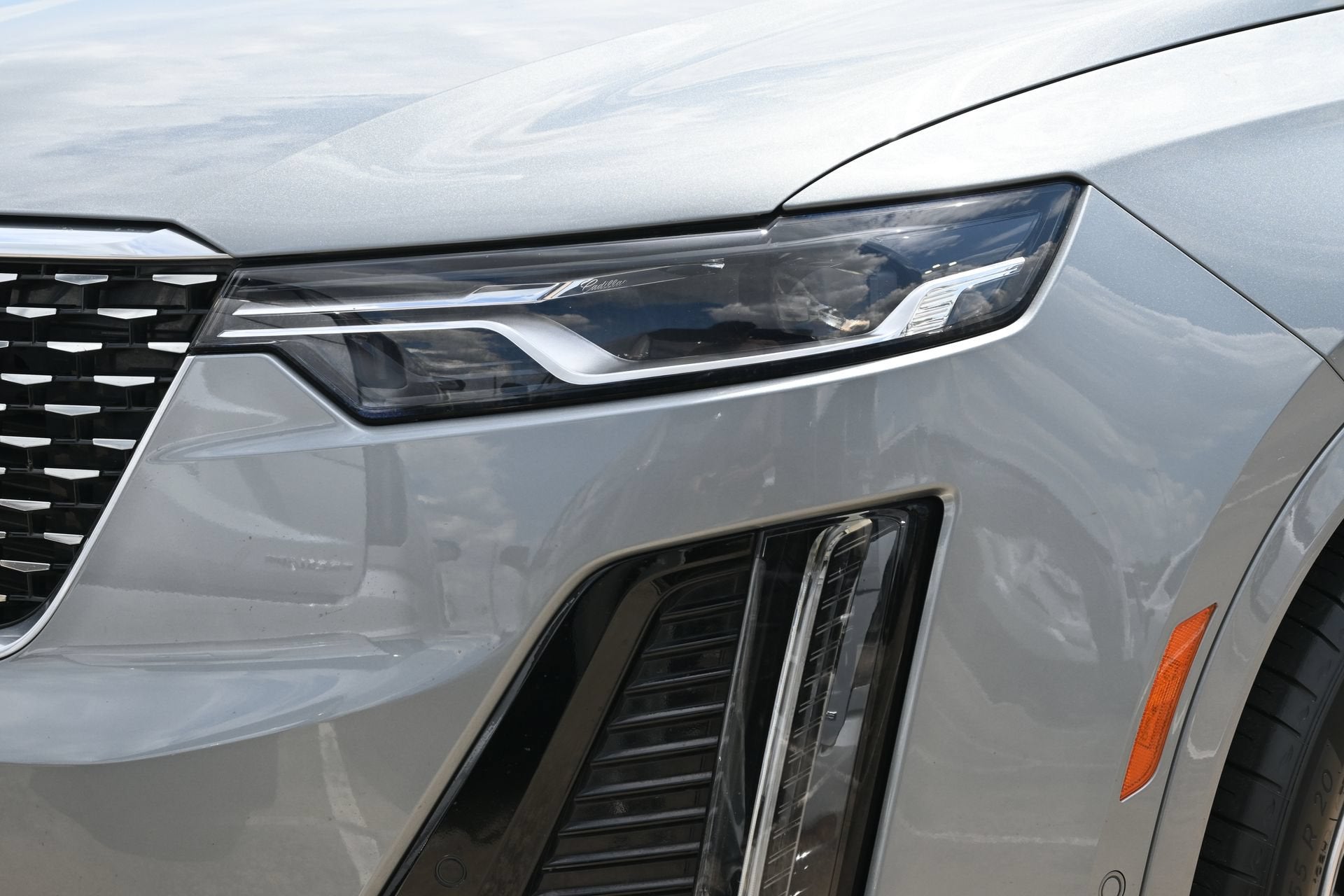 2023 Cadillac XT6 FWD Premium Luxury
