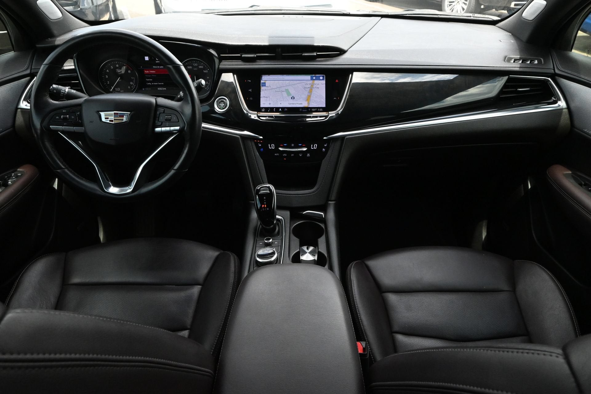 2023 Cadillac XT6 FWD Premium Luxury