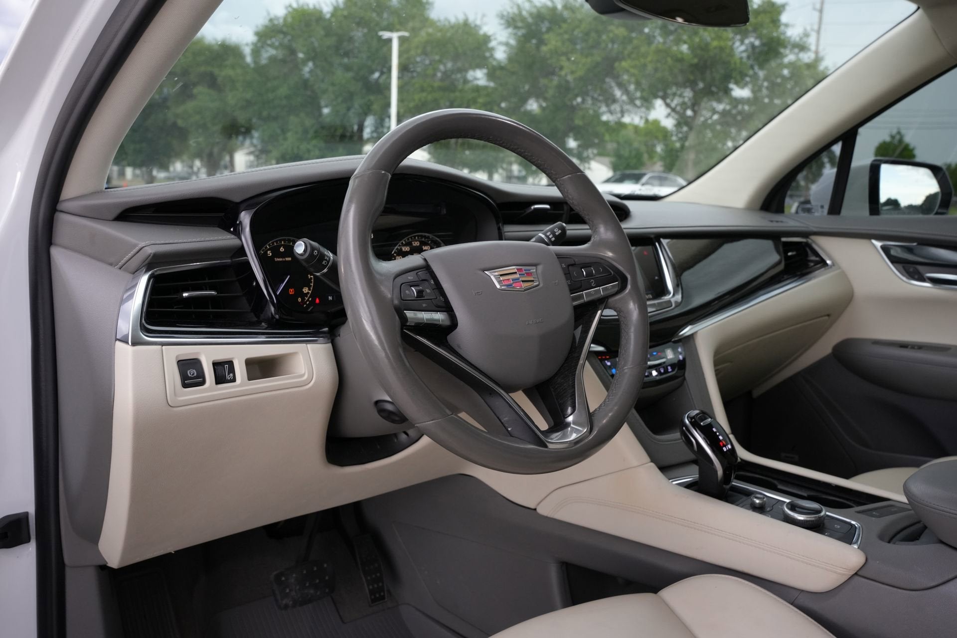 2021 Cadillac XT6 Premium Luxury