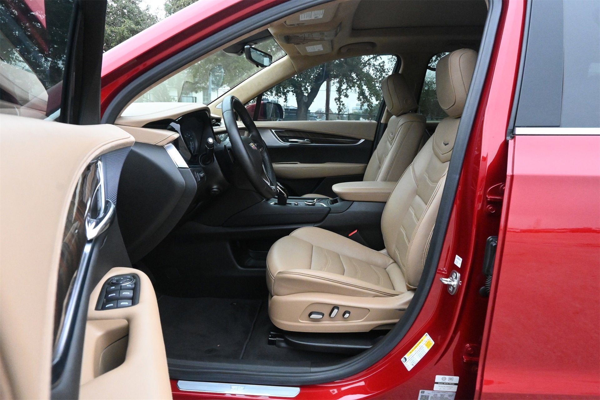 2025 Cadillac XT6 Premium Luxury