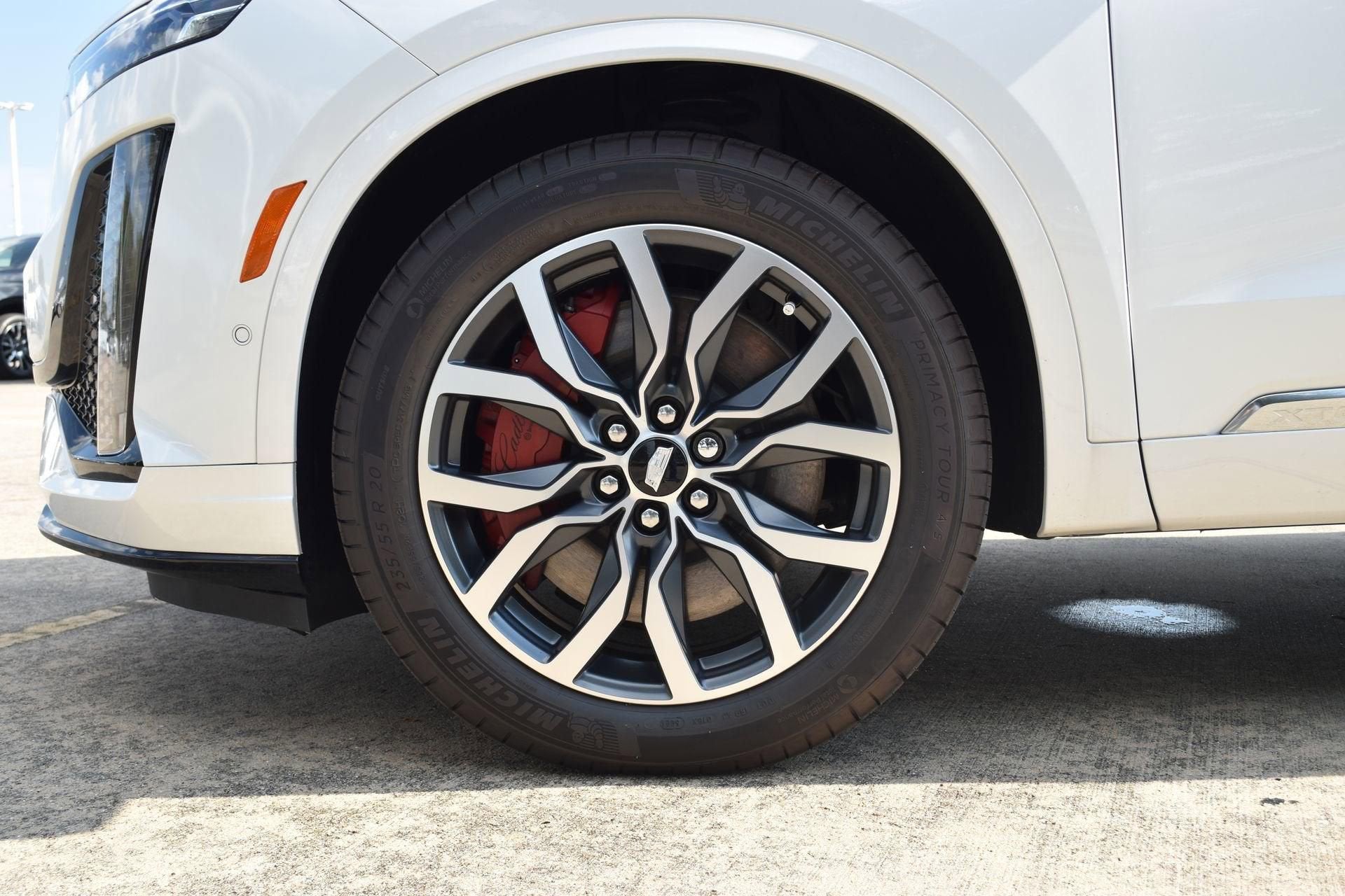 2025 Cadillac XT6 Sport