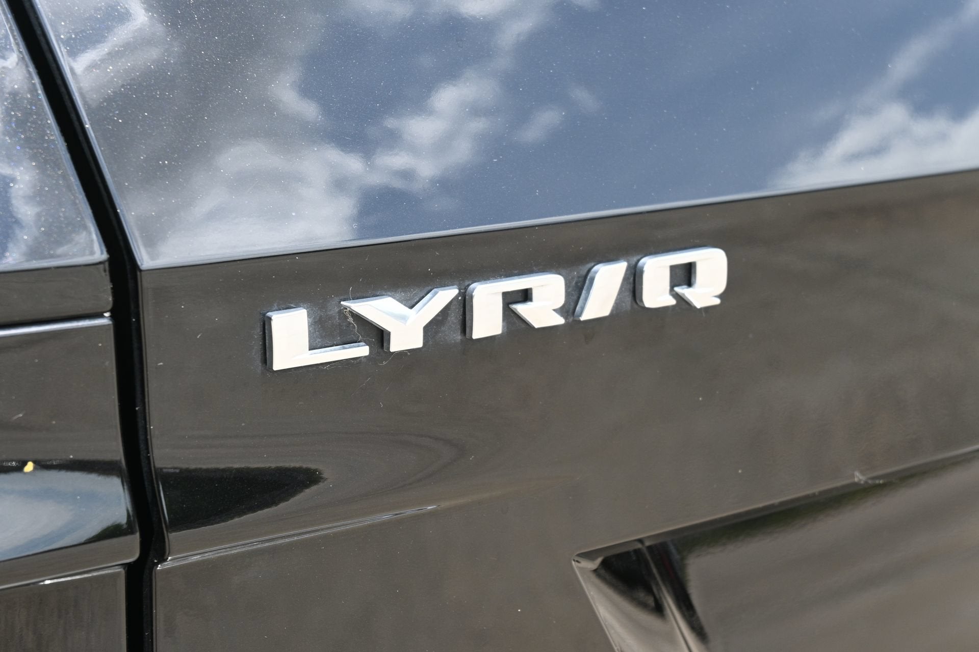 2024 Cadillac LYRIQ Tech