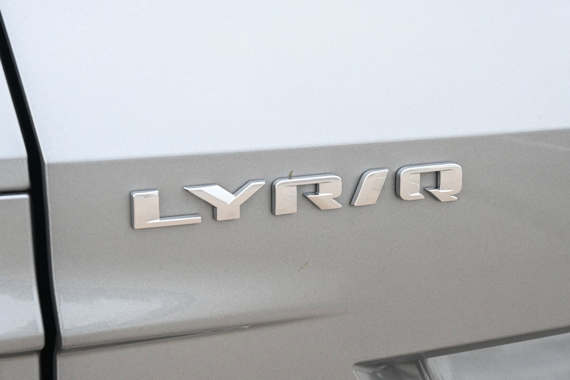 2025 Cadillac LYRIQ Luxury 1