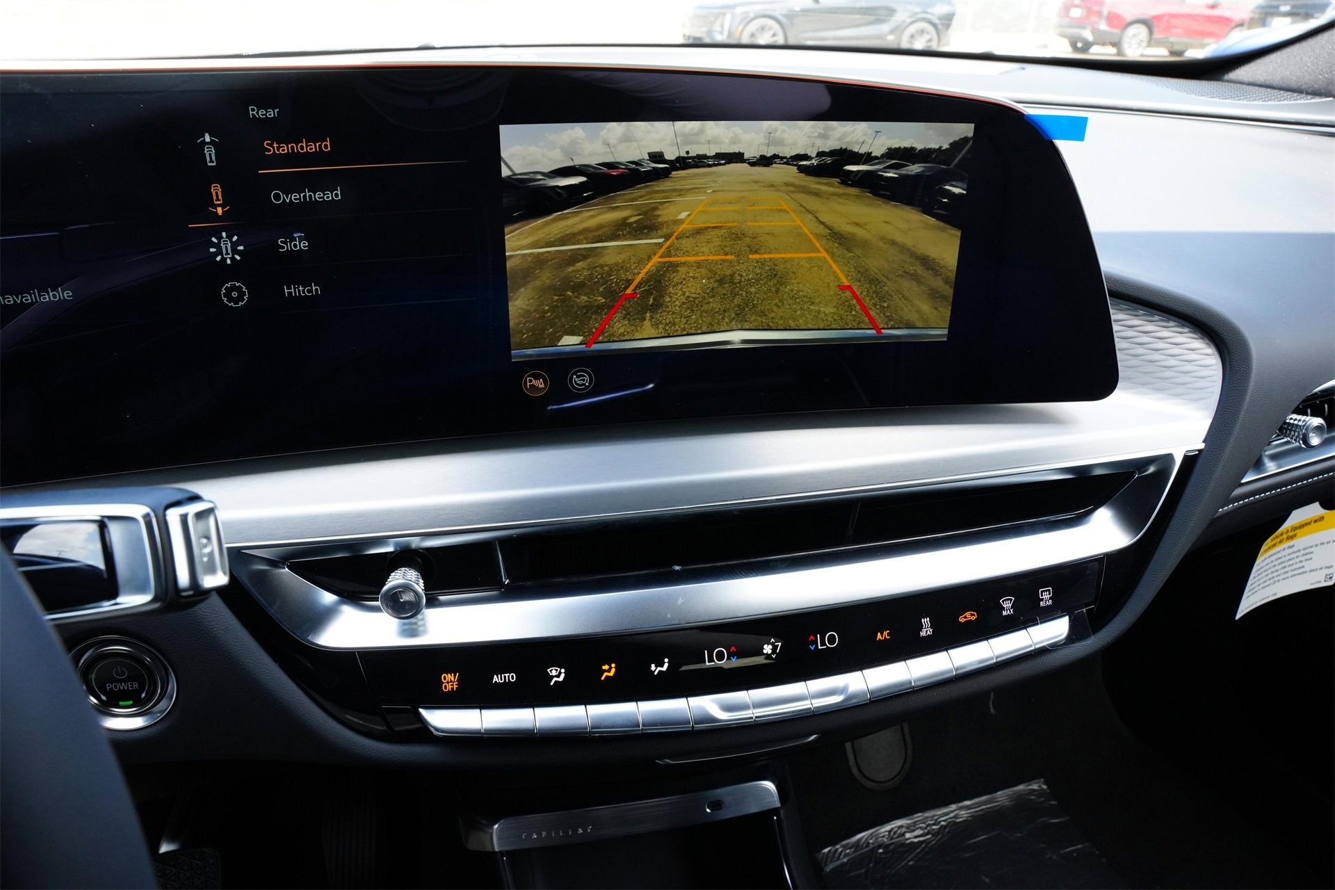 2025 Cadillac LYRIQ Luxury 1