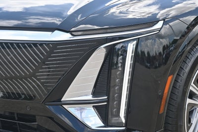 2025 Cadillac LYRIQ Luxury 1