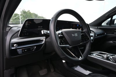 2024 Cadillac LYRIQ Luxury 1